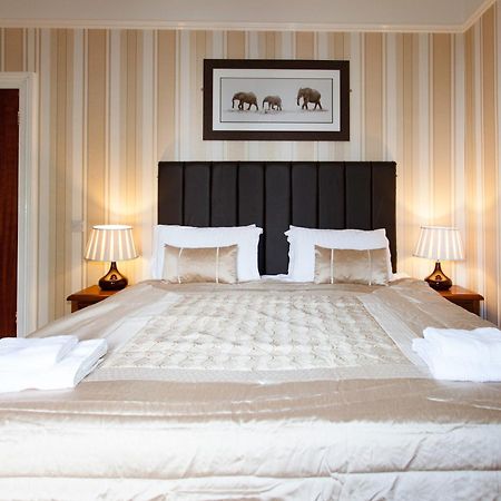 Elmington House- Adults Only Hotel Торки Стая снимка