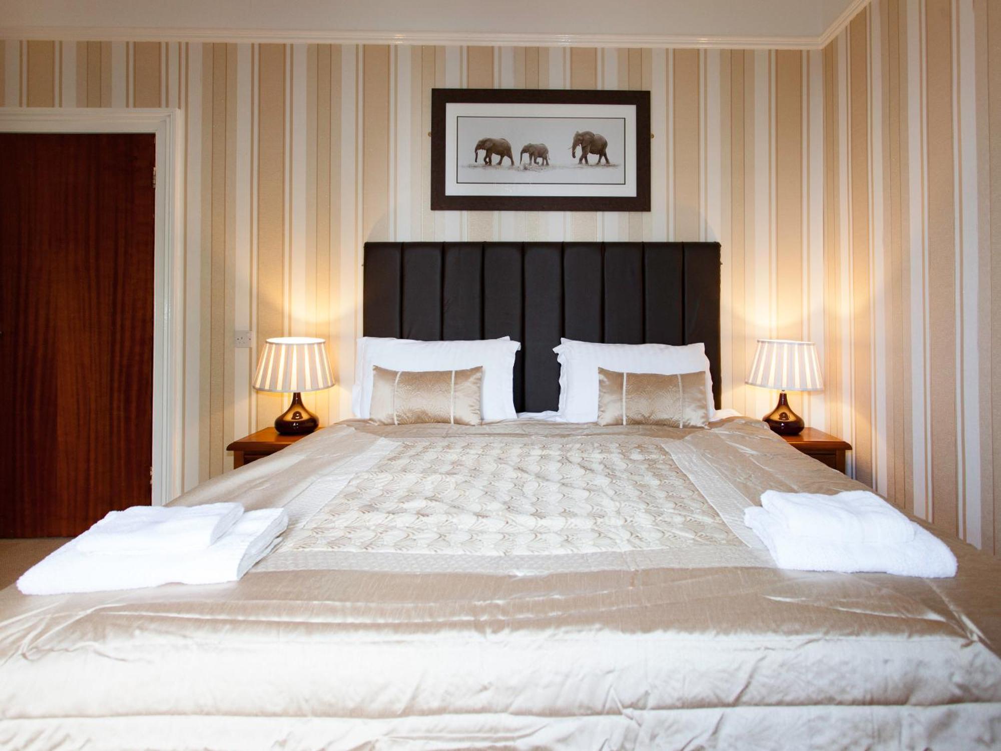 Elmington House- Adults Only Hotel Торки Стая снимка
